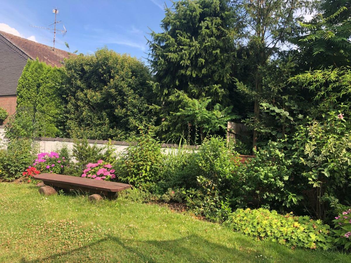 Gaestezimmer Mueller Neuss Exteriér fotografie
